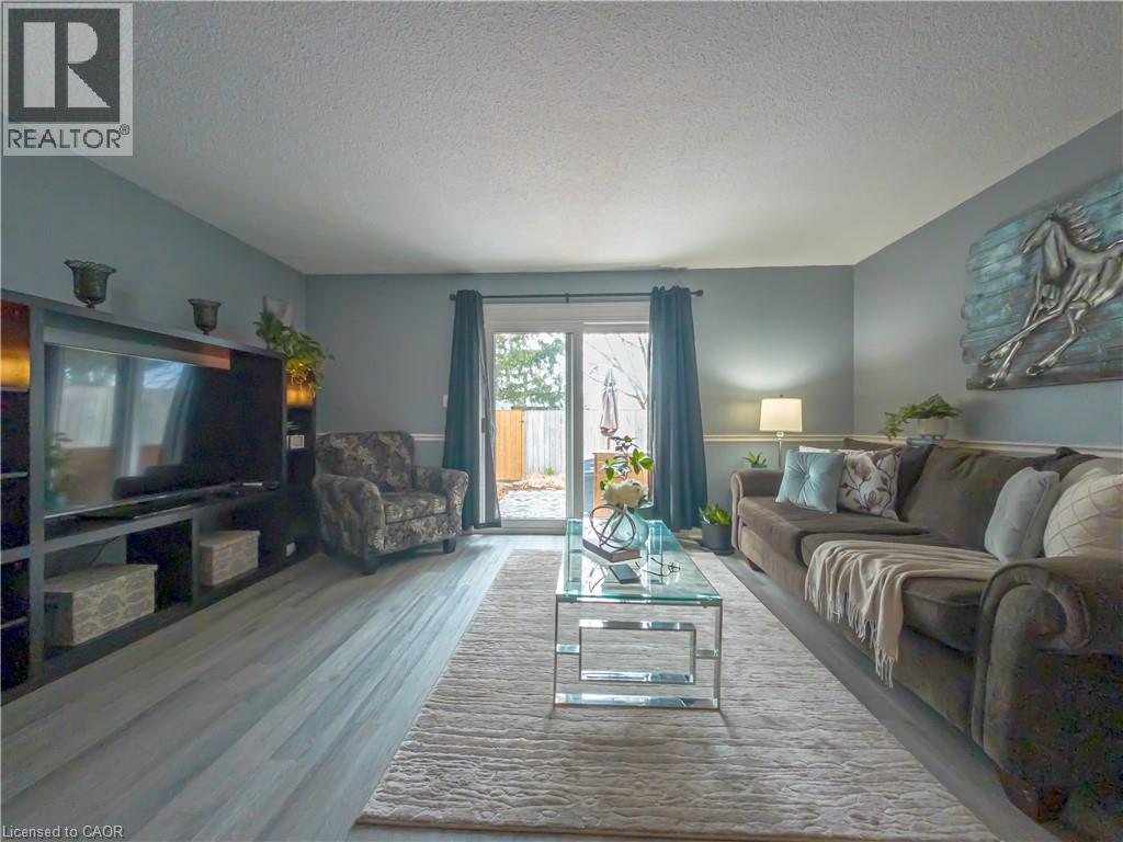 18 BARRY Street Unit# 19, St. Catharines, Ontario, L2R7J6 — Photo 15