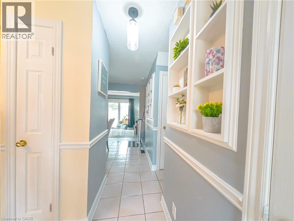 18 BARRY Street Unit# 19, St. Catharines, Ontario, L2R7J6 — Photo 7