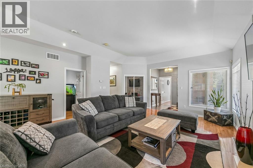 55 CHESLEY Street, Hamilton, Ontario, L9C3V9 — Photo 13