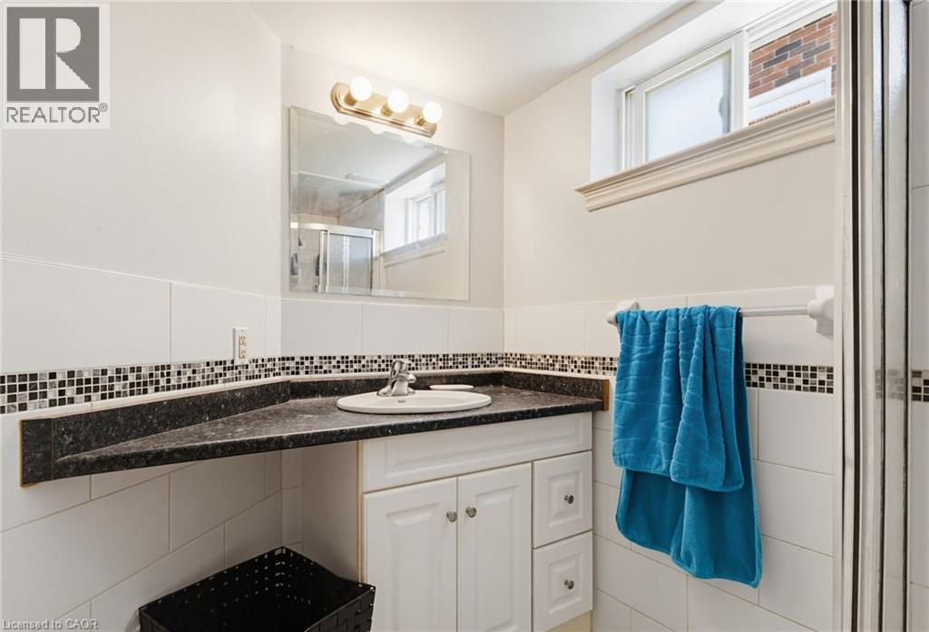 156 LAKESIDE Drive, Grimsby, Ontario, L3M2L5 — Photo 28