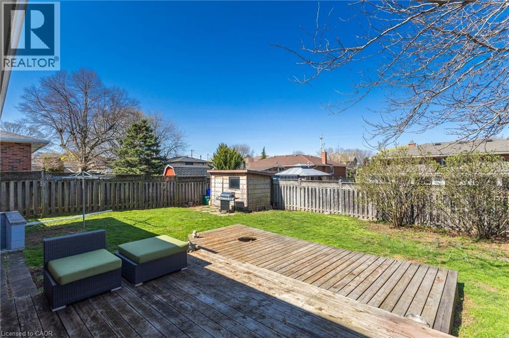 156 LAKESIDE Drive, Grimsby, Ontario, L3M2L5 — Photo 31