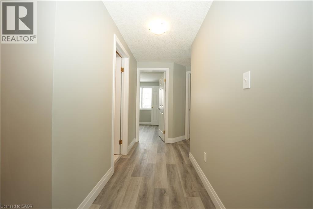 11 LEMONBALM Street, Kitchener, Ontario, N2E1Z7 — Photo 24