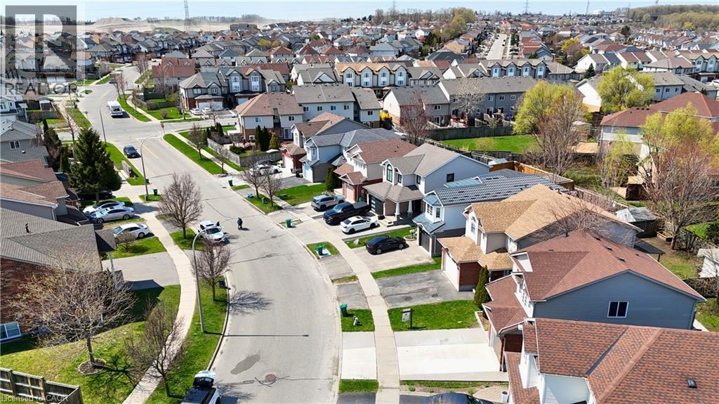 11 LEMONBALM Street, Kitchener, Ontario, N2E1Z7 — Photo 28