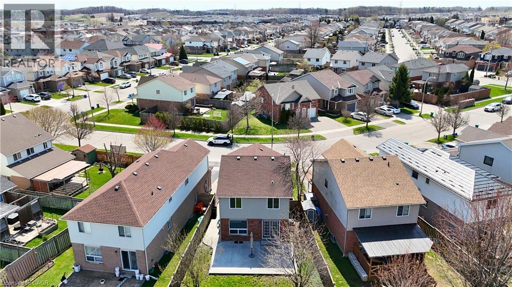 11 LEMONBALM Street, Kitchener, Ontario, N2E1Z7 — Photo 30