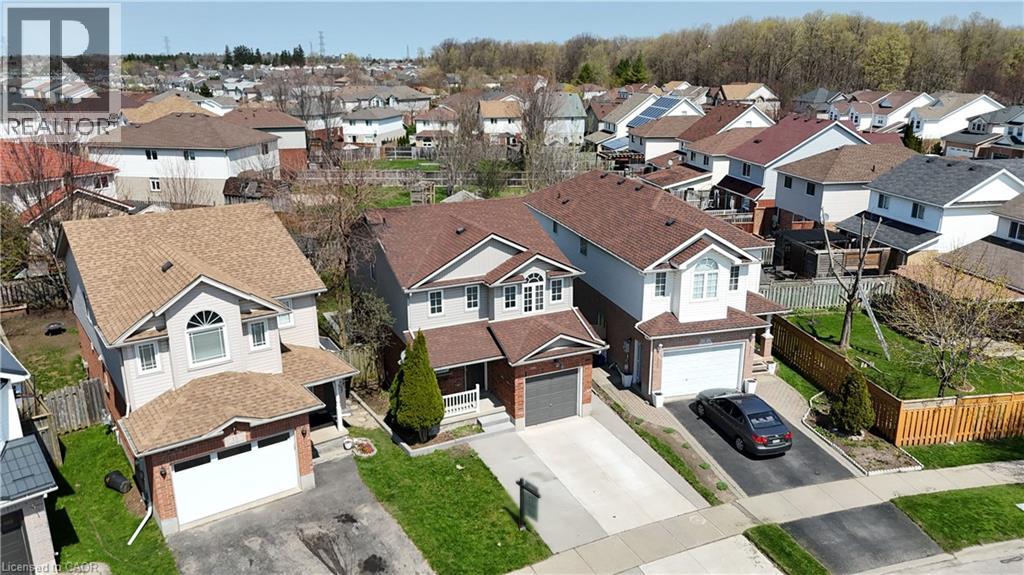 11 LEMONBALM Street, Kitchener, Ontario, N2E1Z7 — Photo 36