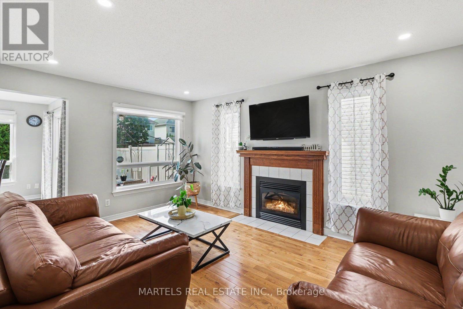 1113 SAINT-EMMANUEL TERRACE, Ottawa, Ontario, K1C2J6 — Photo 8