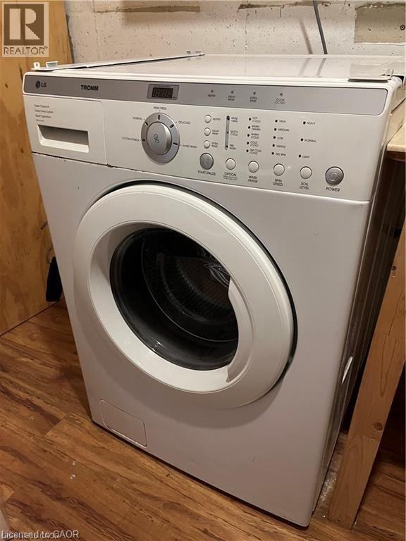 2301 CAVENDISH Drive Unit# 99, Burlington, Ontario, L7P3M3 — Photo 32