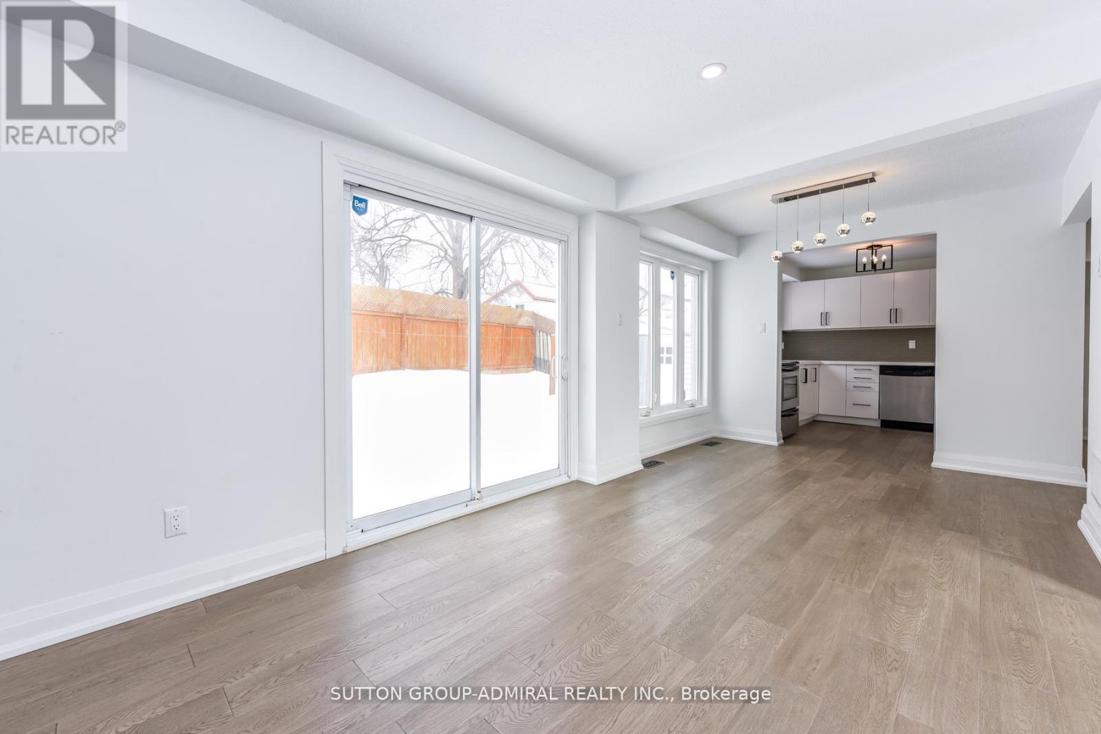 4 HARDCASTLE COURT, Brampton (Central Park), Ontario, L6S2A9 — Photo 14