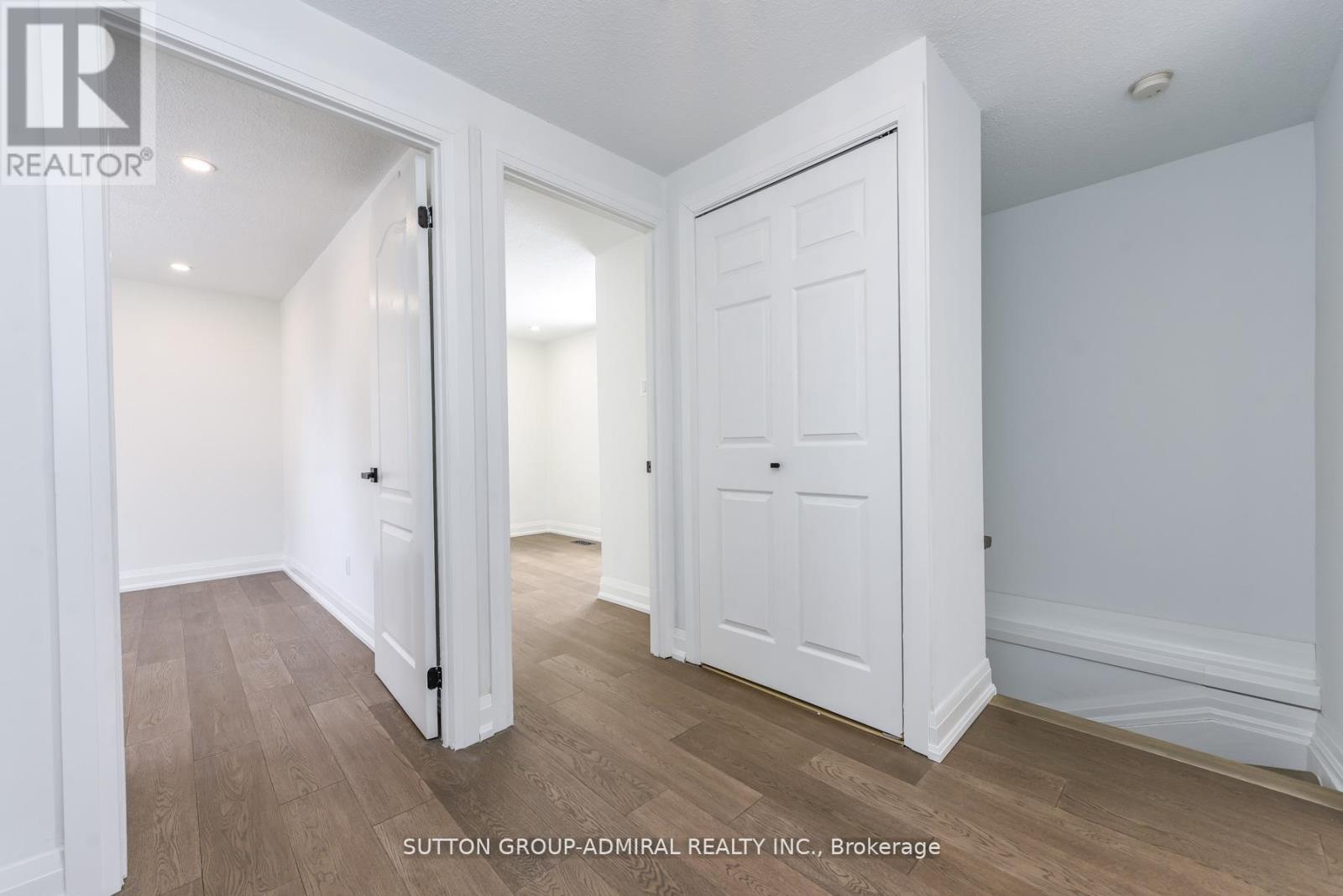 4 HARDCASTLE COURT, Brampton (Central Park), Ontario, L6S2A9 — Photo 17