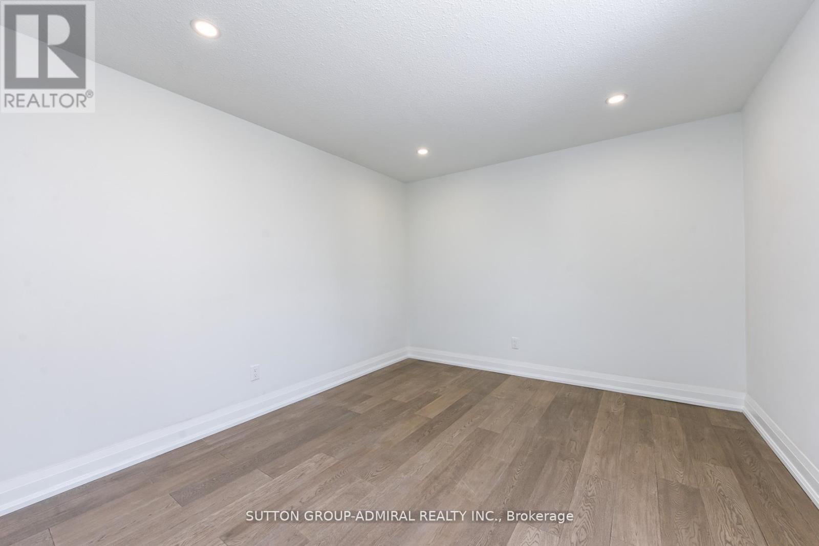 4 HARDCASTLE COURT, Brampton (Central Park), Ontario, L6S2A9 — Photo 23