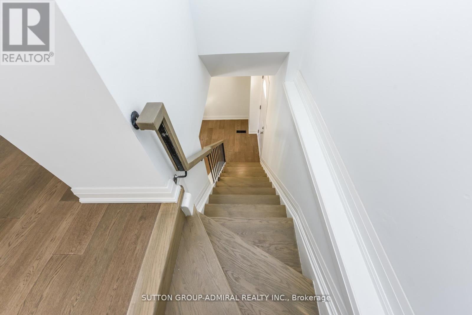 4 HARDCASTLE COURT, Brampton (Central Park), Ontario, L6S2A9 — Photo 35