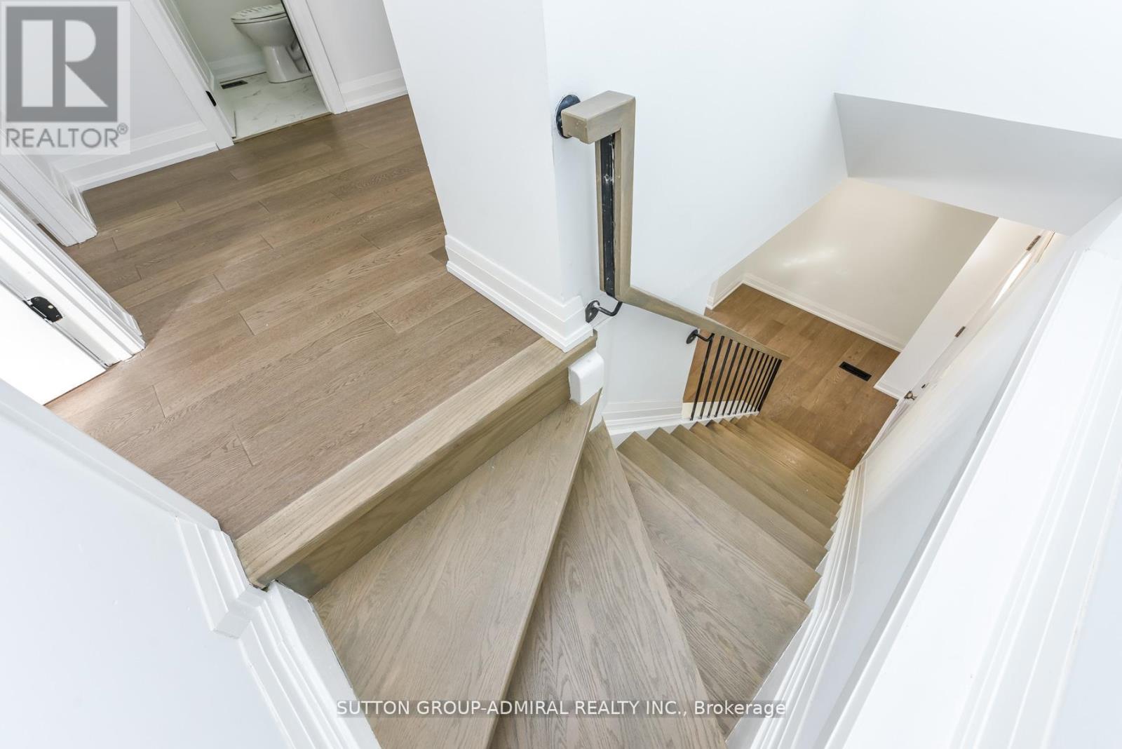 4 HARDCASTLE COURT, Brampton (Central Park), Ontario, L6S2A9 — Photo 36