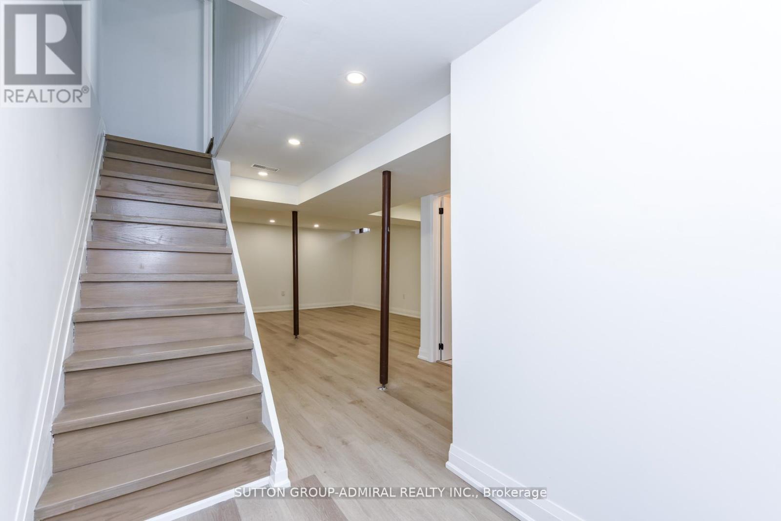 4 HARDCASTLE COURT, Brampton (Central Park), Ontario, L6S2A9 — Photo 38