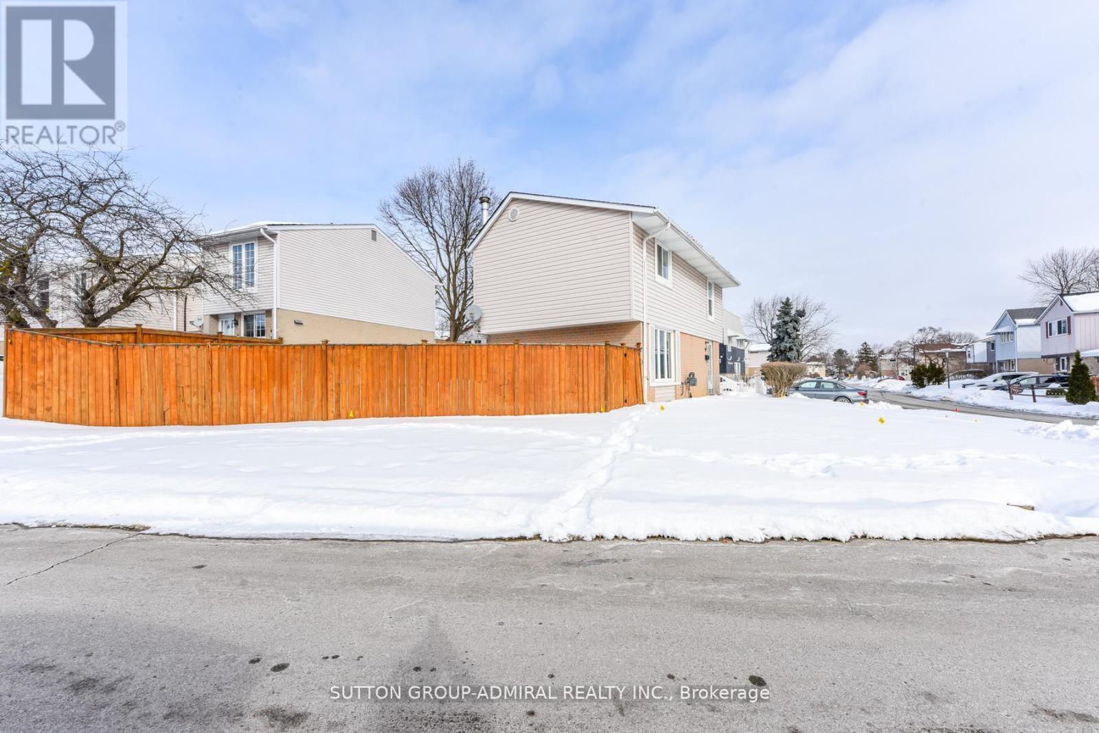 4 HARDCASTLE COURT, Brampton (Central Park), Ontario, L6S2A9 — Photo 49