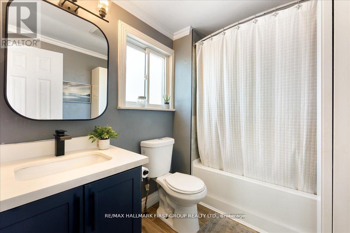 398 DEAN AVENUE, Oshawa (Central), Ontario, L1H3E2 — Photo 13