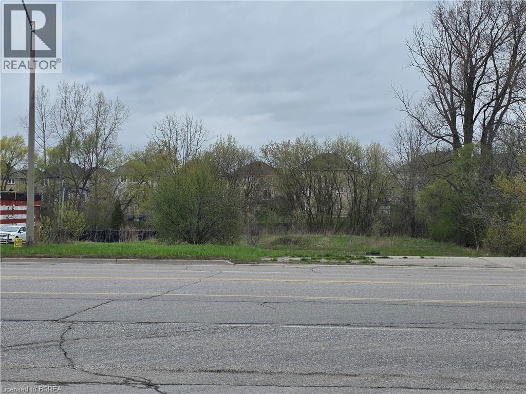 1158 COLBORNE Street E, Brantford, Ontario, N3T5M1 — Photo 2