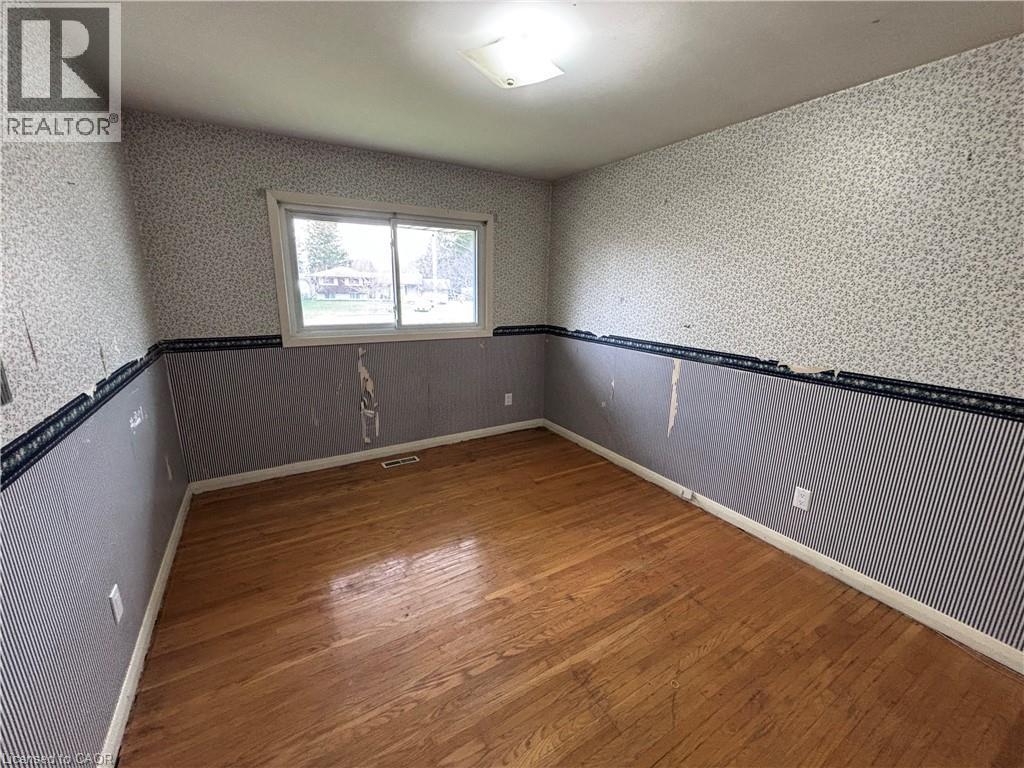 4 BEECHWOOD Court, St. Catharines, Ontario, L2N3H7 — Photo 12