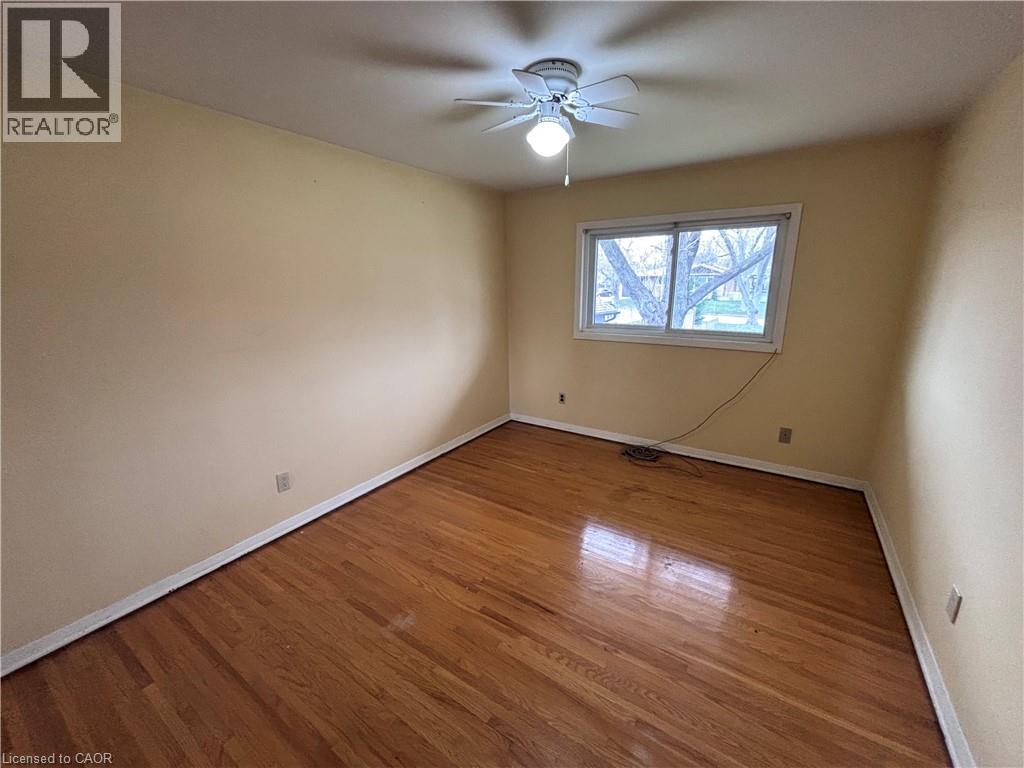 4 BEECHWOOD Court, St. Catharines, Ontario, L2N3H7 — Photo 15