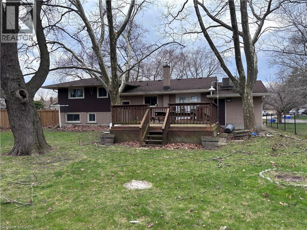 4 BEECHWOOD Court, St. Catharines, Ontario, L2N3H7 — Photo 25