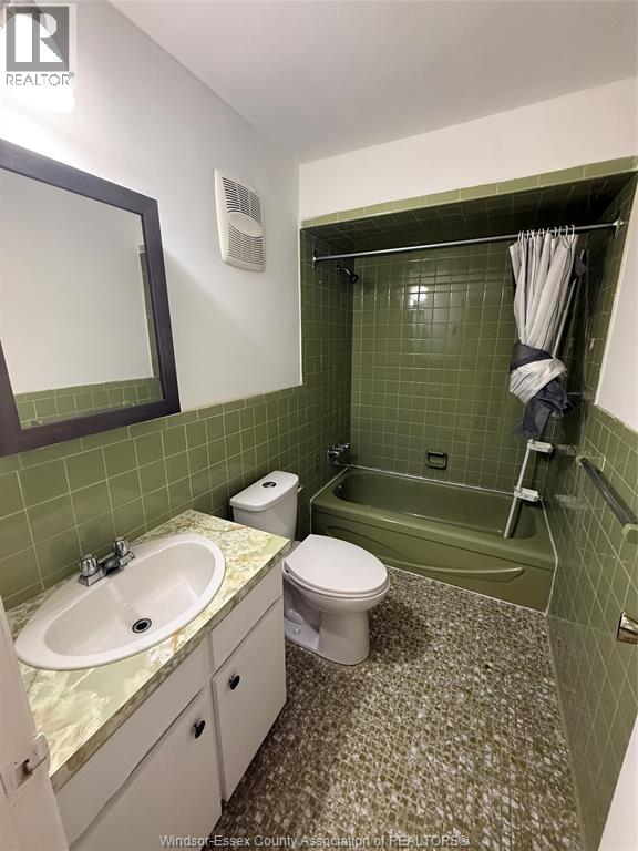 1547 PELLETIER Unit# 8, Windsor, Ontario, N9B1S4 — Photo 8