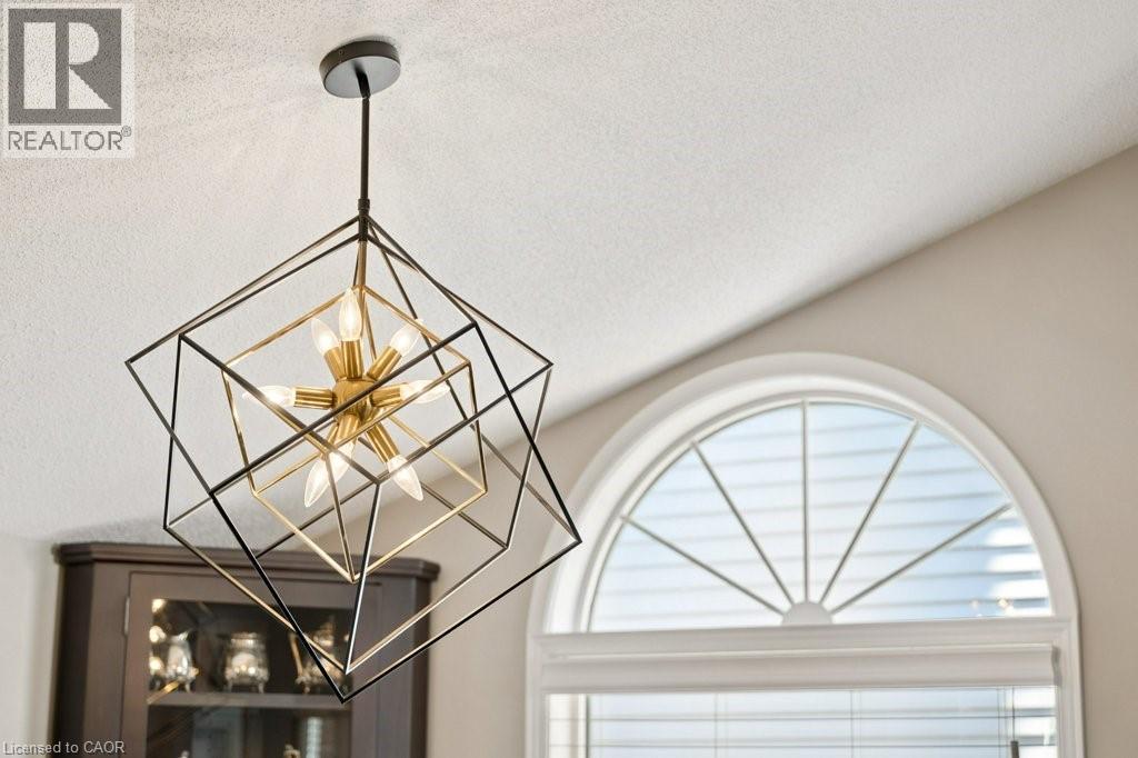 517 WESTFIELD Drive, Waterloo, Ontario, N2T2C7 — Photo 14