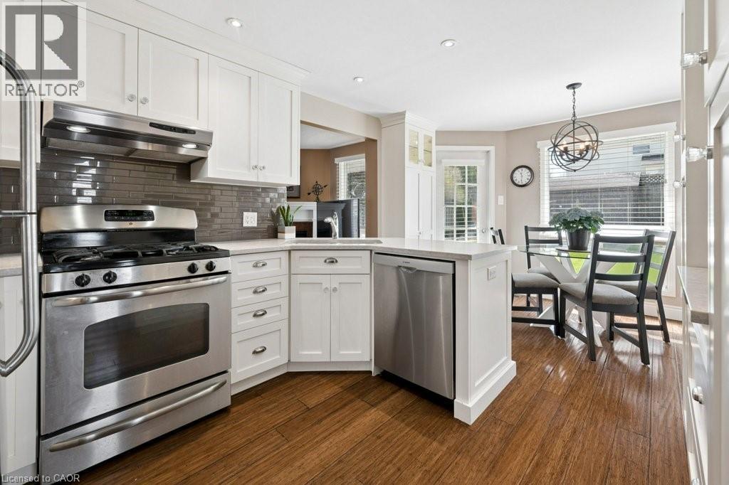 517 WESTFIELD Drive, Waterloo, Ontario, N2T2C7 — Photo 16