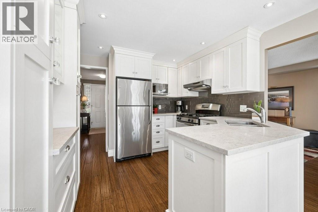 517 WESTFIELD Drive, Waterloo, Ontario, N2T2C7 — Photo 17