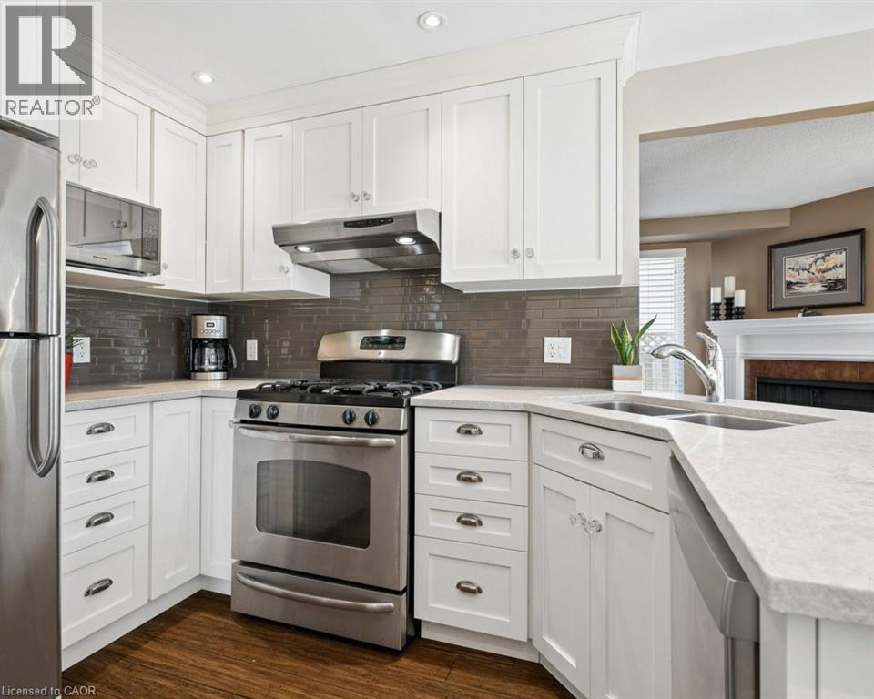 517 WESTFIELD Drive, Waterloo, Ontario, N2T2C7 — Photo 19