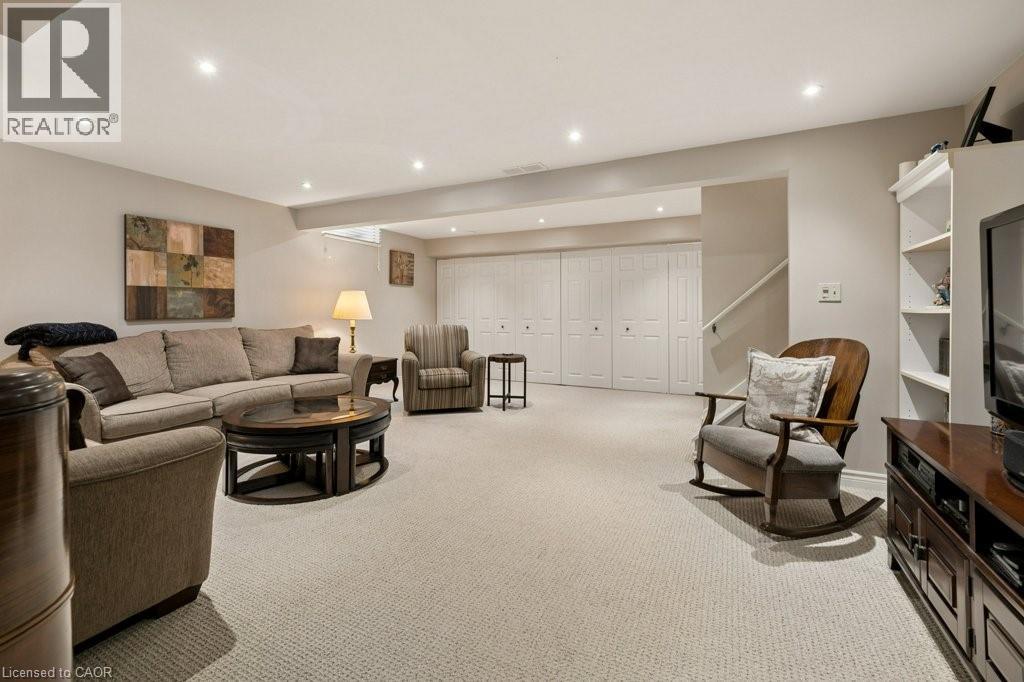 517 WESTFIELD Drive, Waterloo, Ontario, N2T2C7 — Photo 38