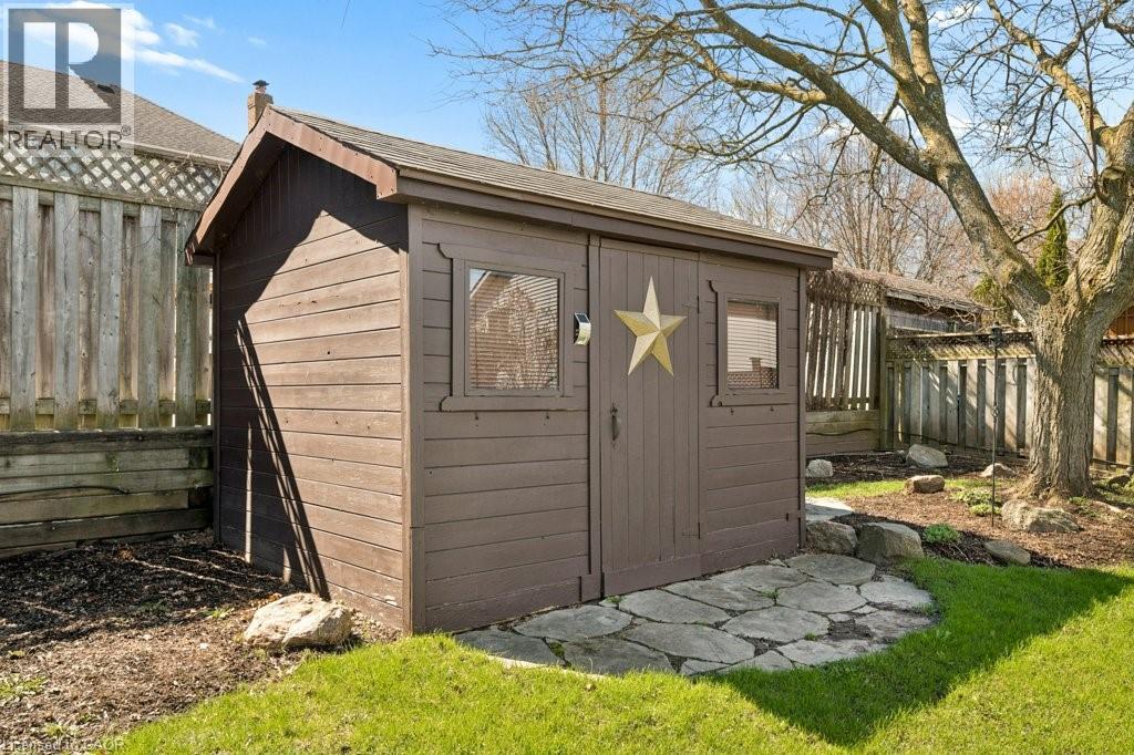 517 WESTFIELD Drive, Waterloo, Ontario, N2T2C7 — Photo 50