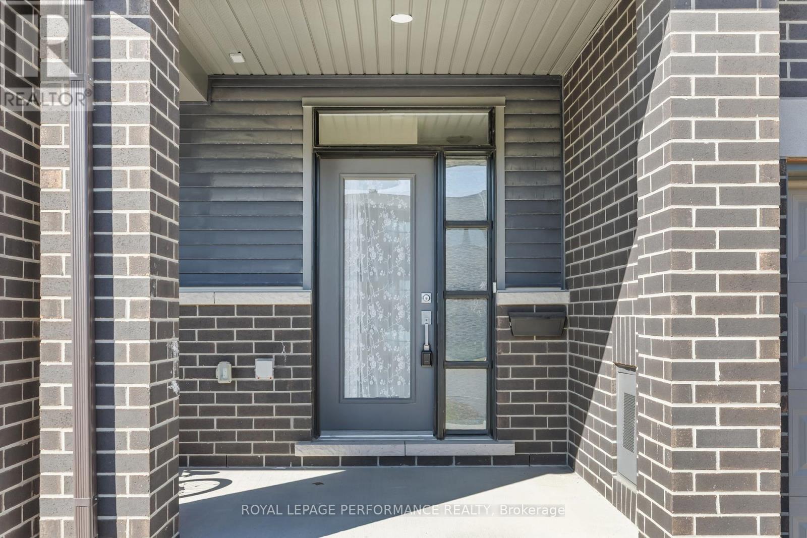 826 DYNASTY STREET, Ottawa, Ontario, K4A5L4 — Photo 2