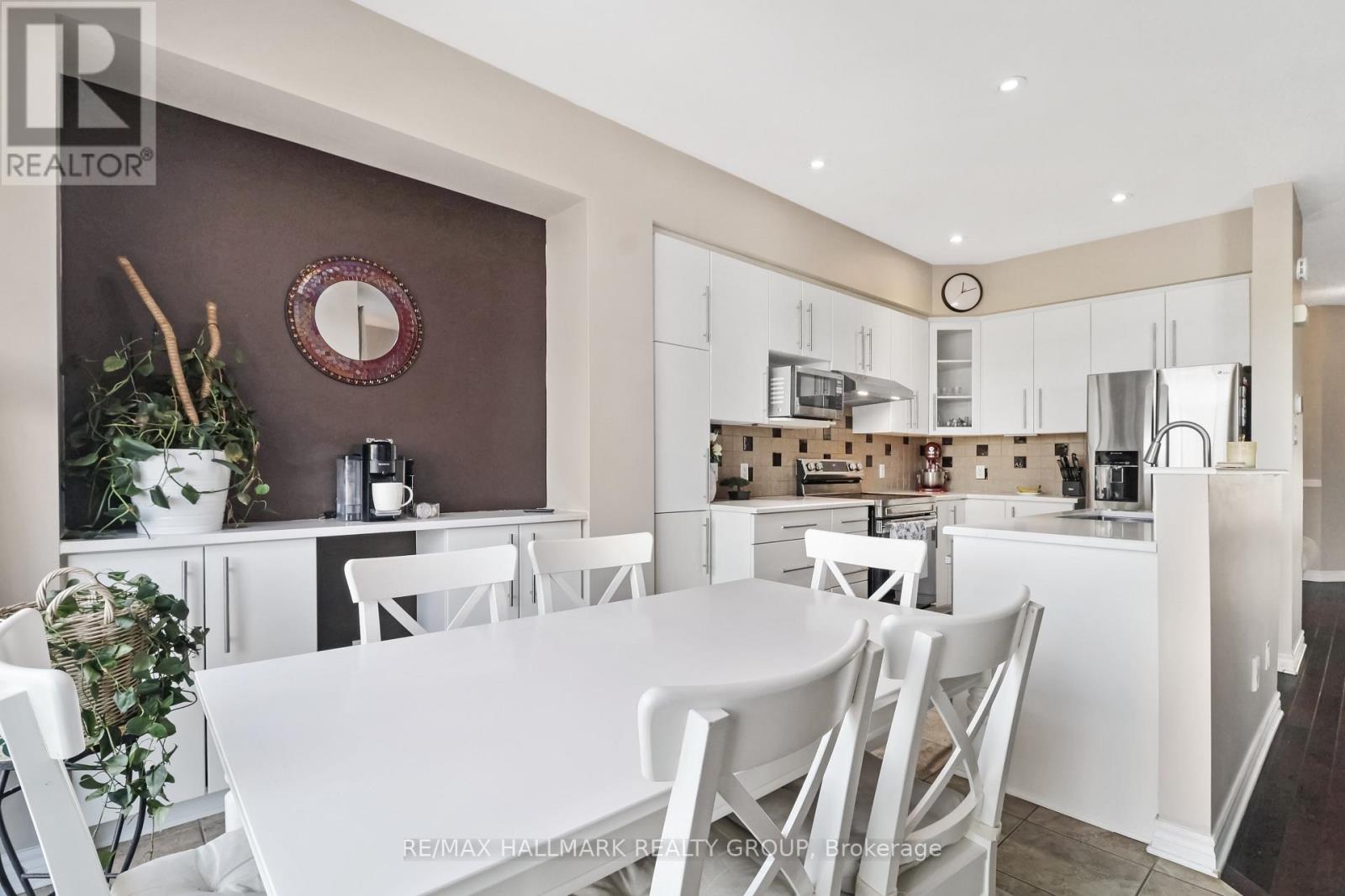 1998 PENNYROYAL CRESCENT, Ottawa, Ontario, K4A0S7 — Photo 11