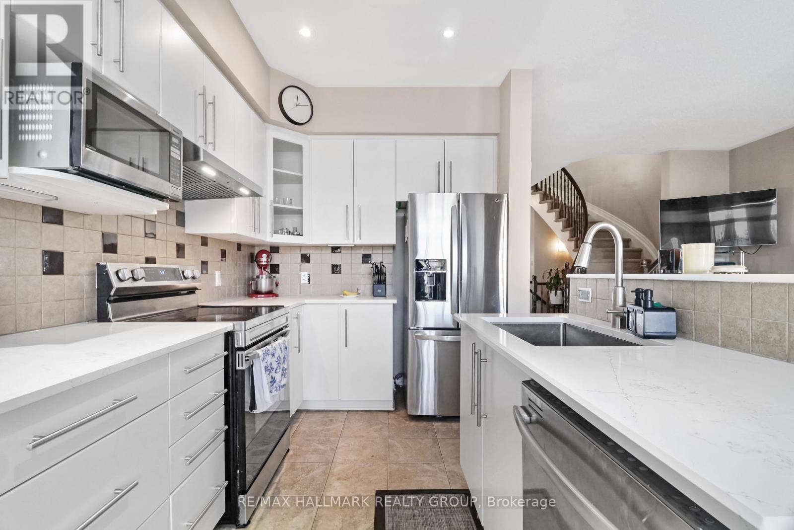 1998 PENNYROYAL CRESCENT, Ottawa, Ontario, K4A0S7 — Photo 13