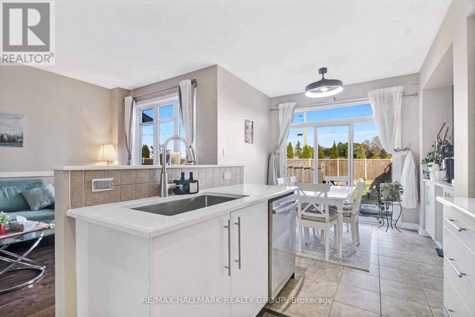 1998 PENNYROYAL CRESCENT, Ottawa, Ontario, K4A0S7 — Photo 14