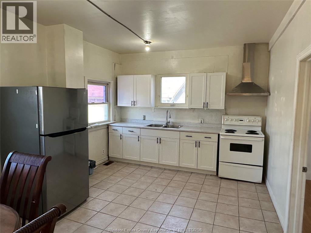 414 CRAWFORD AVENUE, Windsor, Ontario, N9A5C4 — Photo 7