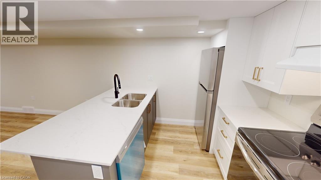 132 GRAHAM Street Unit# Lower, Waterloo, Ontario, N2J1A1 — Photo 6