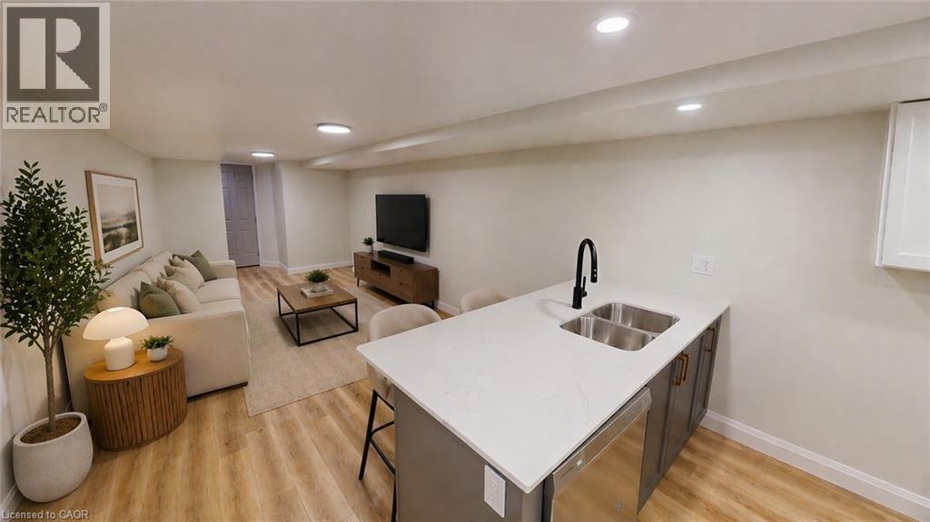 132 GRAHAM Street Unit# Lower, Waterloo, Ontario, N2J1A1 — Photo 7