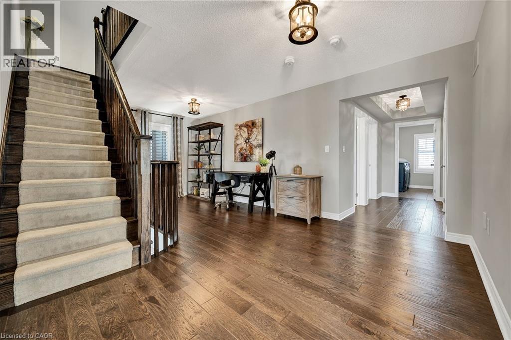 15 PIETER VOS Drive, Kitchener, Ontario, N2P0G1 — Photo 15