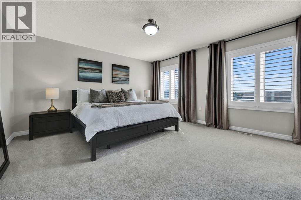 15 PIETER VOS Drive, Kitchener, Ontario, N2P0G1 — Photo 16