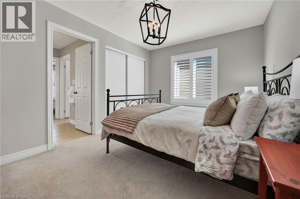 15 PIETER VOS Drive, Kitchener, Ontario, N2P0G1 — Photo 20