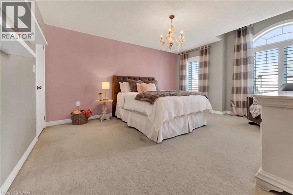 15 PIETER VOS Drive, Kitchener, Ontario, N2P0G1 — Photo 23