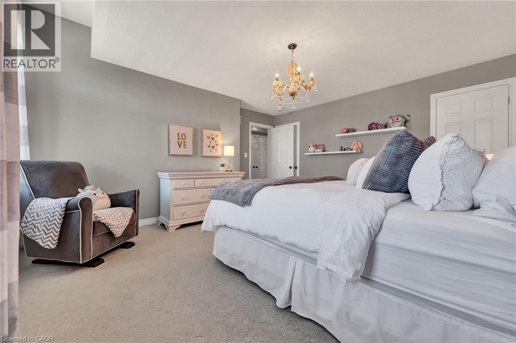 15 PIETER VOS Drive, Kitchener, Ontario, N2P0G1 — Photo 24