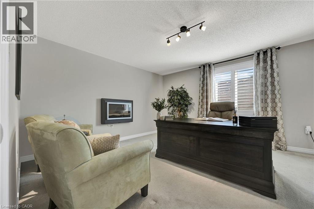 15 PIETER VOS Drive, Kitchener, Ontario, N2P0G1 — Photo 28