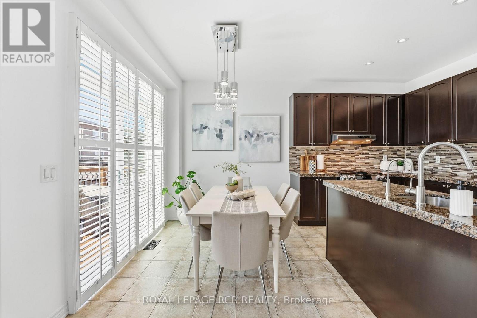 18 KERR LANE, Aurora, Ontario, L4G0E5 — Photo 12