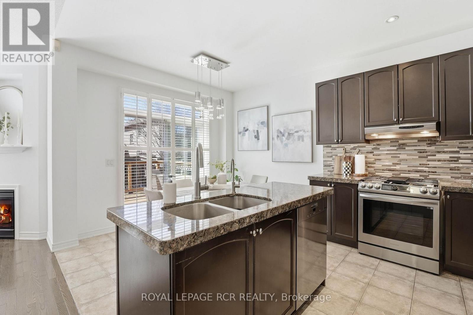 18 KERR LANE, Aurora, Ontario, L4G0E5 — Photo 13