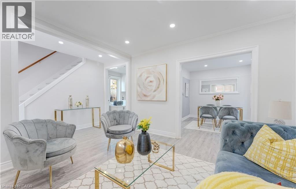 24 ONWARD Avenue, Kitchener, Ontario, N2H3J7 — Photo 11