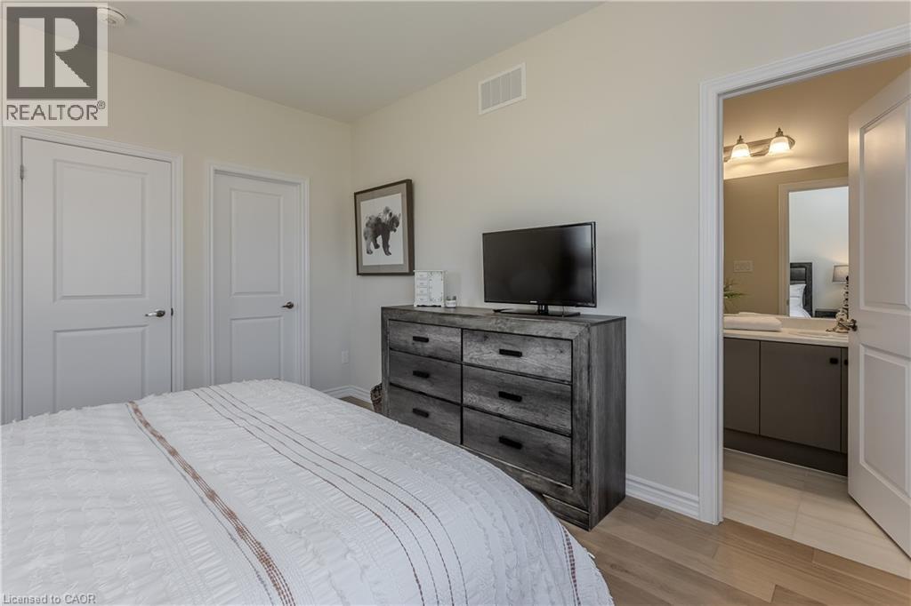 1401 ALMONTE Drive, Burlington, Ontario, L7P0V8 — Photo 14