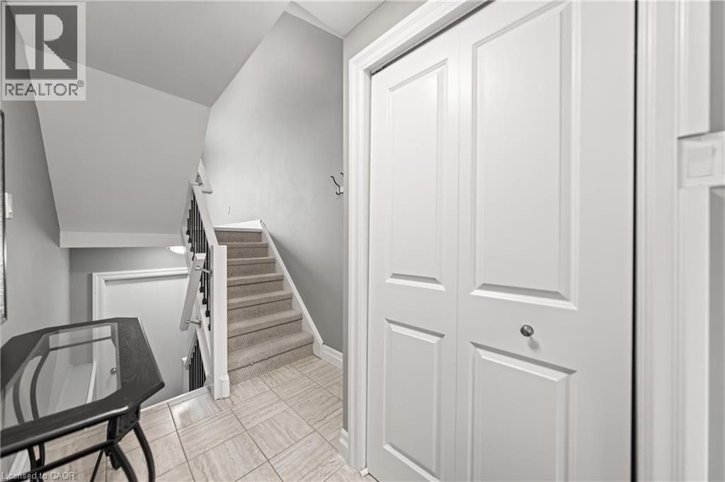 230 BLAIR Road Unit# 5, Cambridge, Ontario, N1S2J8 — Photo 3