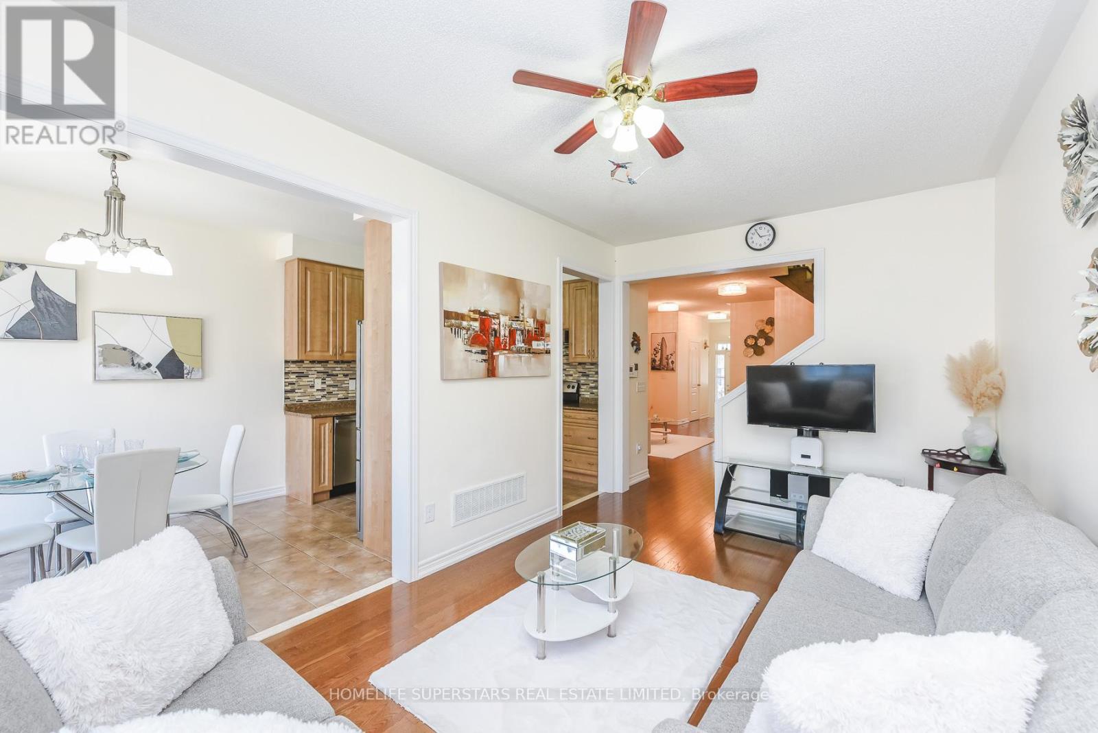 16 ALTURA WAY, Brampton (Bram East), Ontario, L6P4A1 — Photo 2