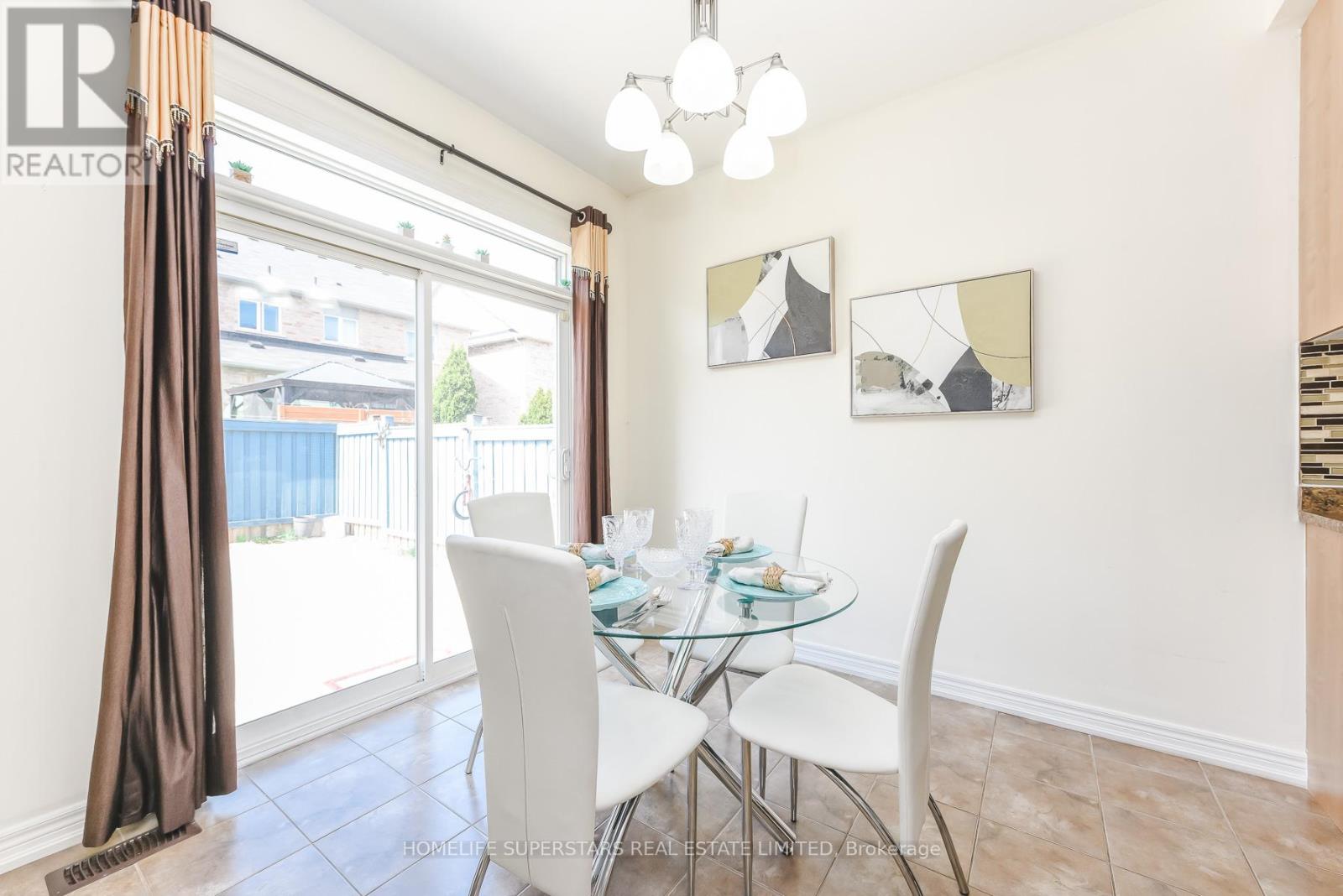 16 ALTURA WAY, Brampton (Bram East), Ontario, L6P4A1 — Photo 6